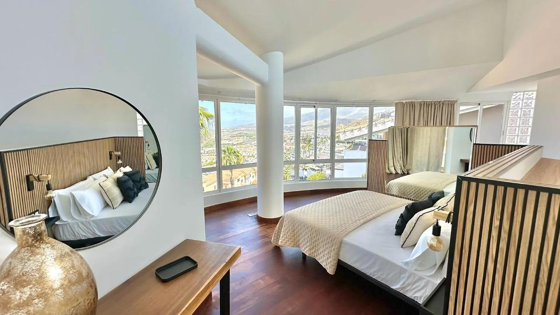 Luxury Villa Taoro Private Heated Pool Free Car Except Christmas ספרד